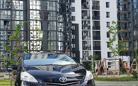 Toyota Prius Alpha I (ZVW40/41), 2014 год, 1 350 000 рублей, 14 фотография