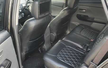 Toyota Prius Alpha I (ZVW40/41), 2014 год, 1 350 000 рублей, 18 фотография