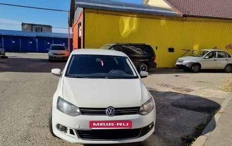Volkswagen Polo VI (EU Market), 2013 год, 530 000 рублей, 3 фотография