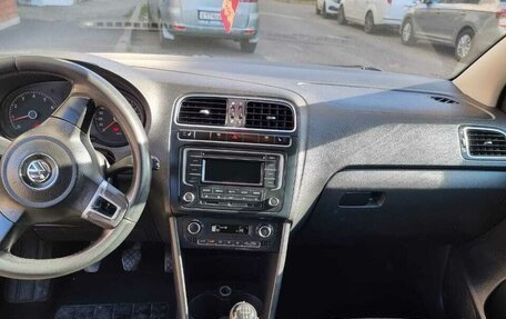 Volkswagen Polo VI (EU Market), 2013 год, 530 000 рублей, 15 фотография