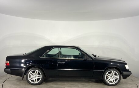 Mercedes-Benz W124, 1992 год, 550 000 рублей, 5 фотография