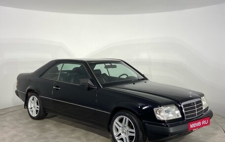 Mercedes-Benz W124, 1992 год, 550 000 рублей, 4 фотография