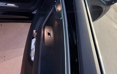 Volkswagen Touareg III, 2018 год, 3 400 000 рублей, 1 фотография