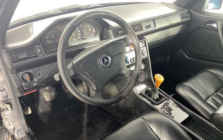 Mercedes-Benz W124, 1992 год, 550 000 рублей, 12 фотография