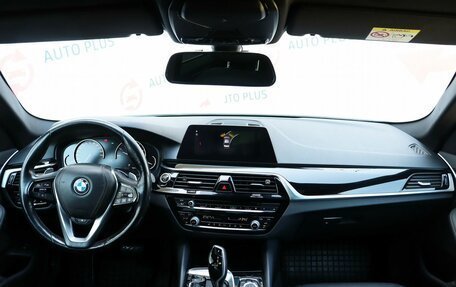 BMW 5 серия, 2019 год, 3 320 000 рублей, 8 фотография