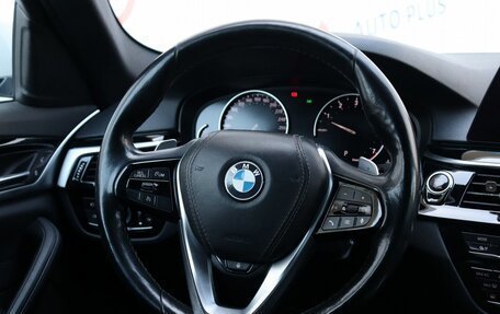 BMW 5 серия, 2019 год, 3 320 000 рублей, 10 фотография