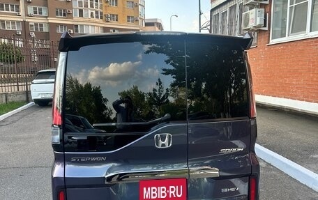Honda Stepwgn IV, 2019 год, 2 599 999 рублей, 5 фотография