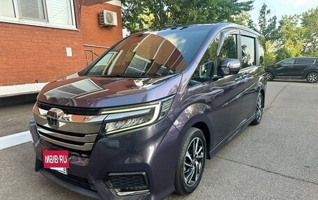 Honda Stepwgn IV, 2019 год, 2 599 999 рублей, 3 фотография