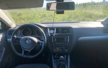 Volkswagen Jetta VI, 2014 год, 970 000 рублей, 5 фотография