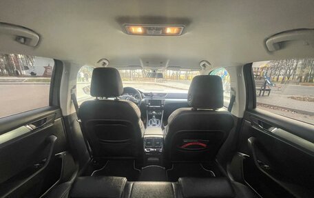 Skoda Superb III рестайлинг, 2015 год, 1 700 000 рублей, 2 фотография