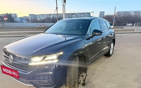 Volkswagen Touareg III, 2018 год, 3 400 000 рублей, 14 фотография