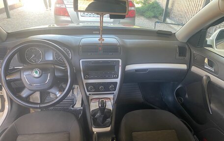 Skoda Octavia, 2010 год, 1 150 000 рублей, 8 фотография