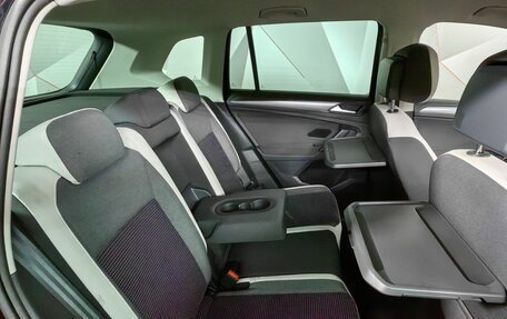 Volkswagen Tiguan II, 2020 год, 2 825 000 рублей, 12 фотография