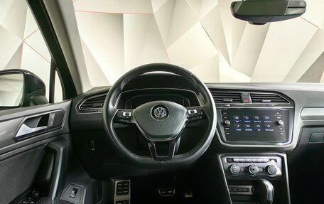 Volkswagen Tiguan II, 2020 год, 2 825 000 рублей, 15 фотография