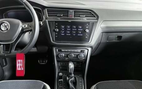 Volkswagen Tiguan II, 2020 год, 2 825 000 рублей, 11 фотография