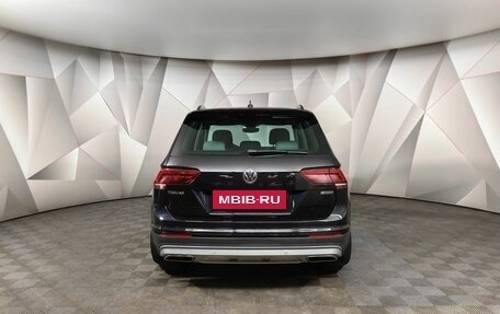 Volkswagen Tiguan II, 2020 год, 2 825 000 рублей, 8 фотография