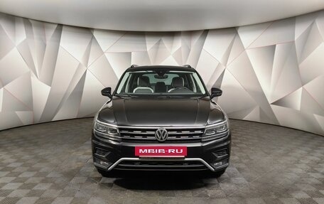 Volkswagen Tiguan II, 2020 год, 2 825 000 рублей, 7 фотография