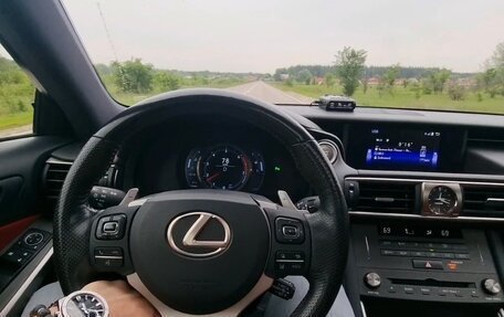 Lexus IS III, 2019 год, 3 850 000 рублей, 3 фотография