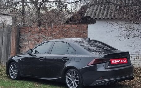 Lexus IS III, 2019 год, 3 850 000 рублей, 2 фотография