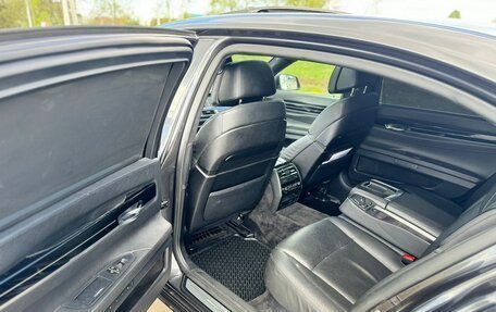 BMW 7 серия, 2009 год, 1 950 000 рублей, 10 фотография