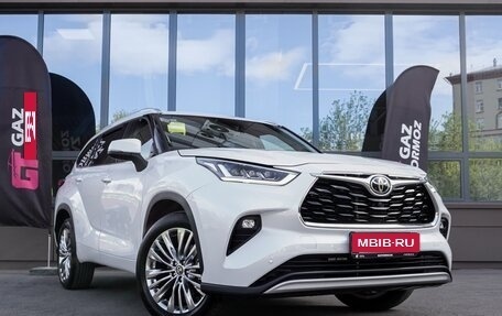 Toyota Highlander, 2024 год, 5 150 000 рублей, 4 фотография