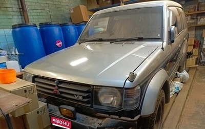 Mitsubishi Pajero III рестайлинг, 1996 год, 320 000 рублей, 1 фотография