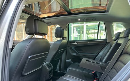 Volkswagen Tiguan II, 2019 год, 3 600 000 рублей, 15 фотография