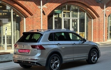 Volkswagen Tiguan II, 2019 год, 3 600 000 рублей, 4 фотография