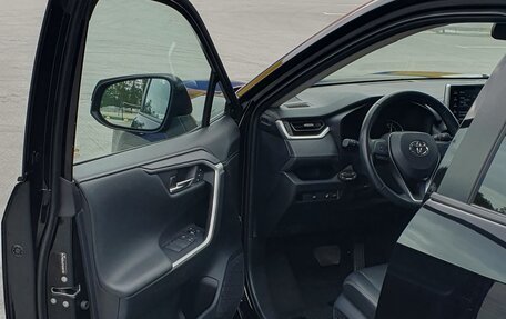 Toyota RAV4, 2022 год, 3 500 000 рублей, 9 фотография