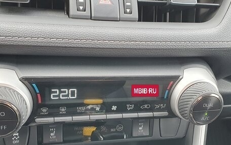 Toyota RAV4, 2022 год, 3 500 000 рублей, 33 фотография