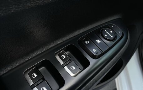 KIA Rio IV, 2019 год, 1 329 000 рублей, 2 фотография