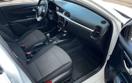KIA Rio IV, 2019 год, 1 329 000 рублей, 23 фотография