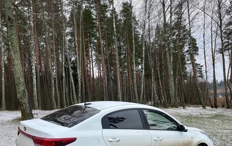 KIA Rio IV, 2019 год, 1 329 000 рублей, 38 фотография