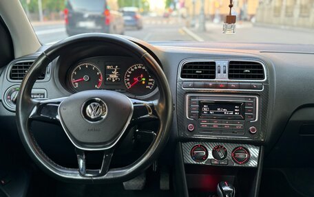 Volkswagen Polo VI (EU Market), 2015 год, 1 075 000 рублей, 9 фотография
