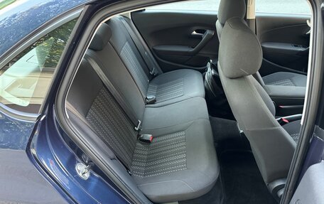Volkswagen Polo VI (EU Market), 2015 год, 1 075 000 рублей, 19 фотография