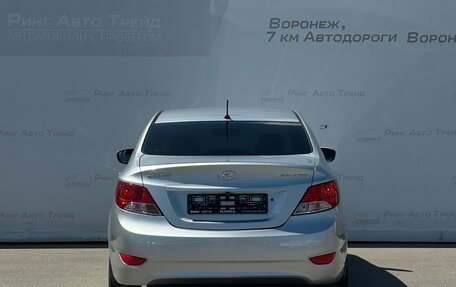 Hyundai Solaris II рестайлинг, 2012 год, 885 000 рублей, 5 фотография