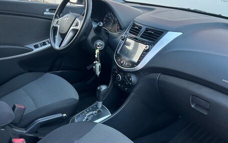 Hyundai Solaris II рестайлинг, 2012 год, 885 000 рублей, 16 фотография