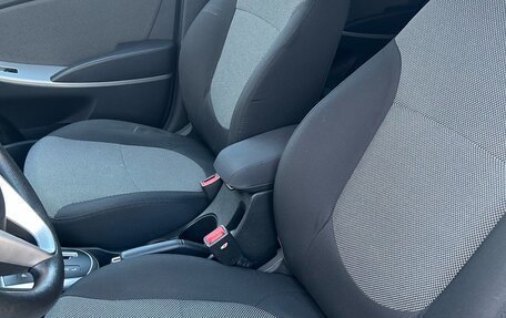 Hyundai Solaris II рестайлинг, 2012 год, 885 000 рублей, 13 фотография