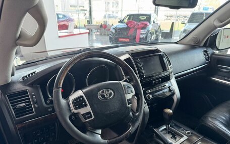 Toyota Land Cruiser 200, 2012 год, 2 599 000 рублей, 10 фотография