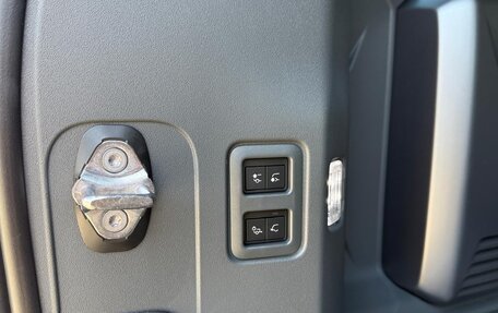 Land Rover Defender II, 2023 год, 13 500 000 рублей, 14 фотография