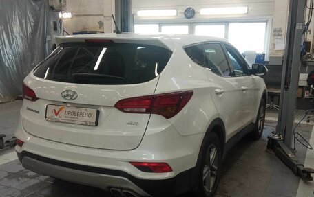 Hyundai Santa Fe III рестайлинг, 2016 год, 1 960 000 рублей, 3 фотография