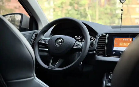 Skoda Karoq I, 2022 год, 1 420 005 рублей, 9 фотография