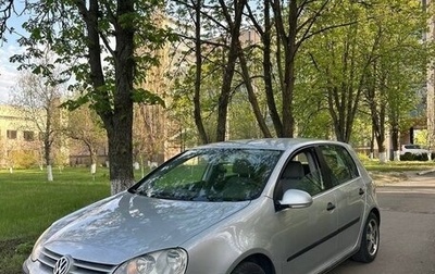 Volkswagen Golf V, 2004 год, 530 000 рублей, 1 фотография