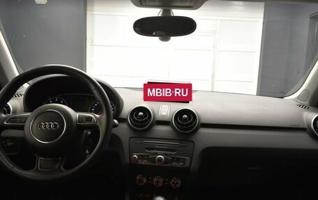 Audi A1, 2016 год, 1 990 000 рублей, 11 фотография