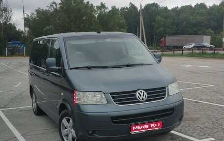 Volkswagen Multivan T5, 2004 год, 1 300 000 рублей, 1 фотография