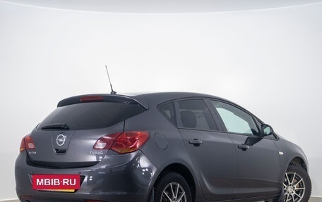 Opel Astra J, 2011 год, 749 000 рублей, 4 фотография