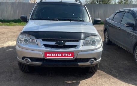 Chevrolet Niva I рестайлинг, 2011 год, 520 000 рублей, 6 фотография