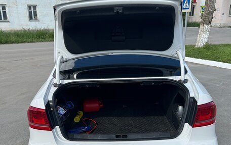 Volkswagen Passat B7, 2012 год, 1 100 000 рублей, 8 фотография