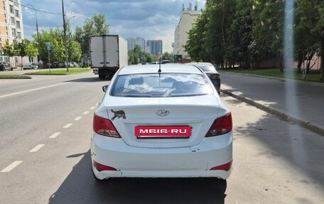 Hyundai Solaris II рестайлинг, 2016 год, 490 000 рублей, 3 фотография