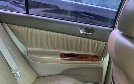 Toyota Camry V40, 2002 год, 585 000 рублей, 11 фотография
